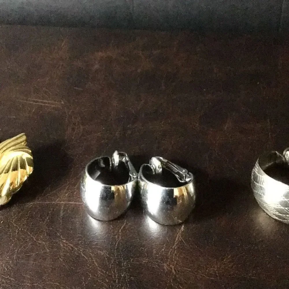 Earrings set of four clip on gold and silver tone